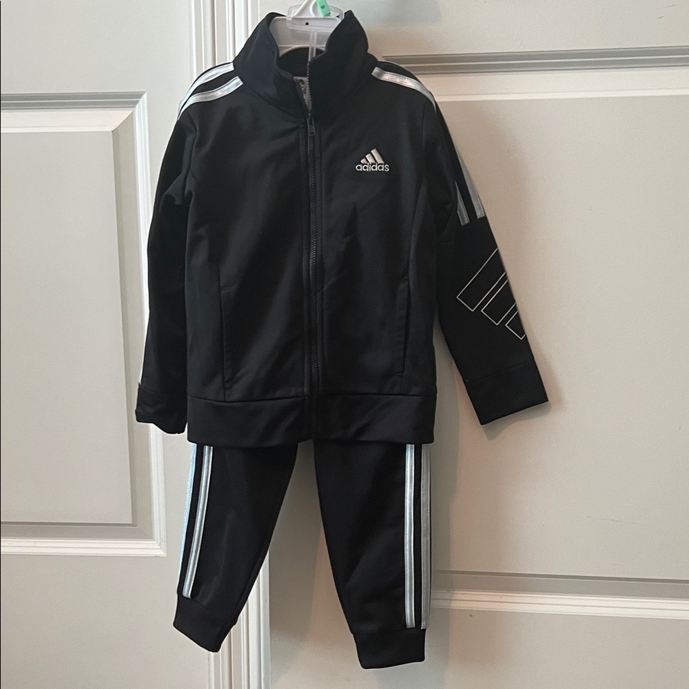Kids Adidas Black and Iridescent Striped Athletic Tracksuit Size 3T
